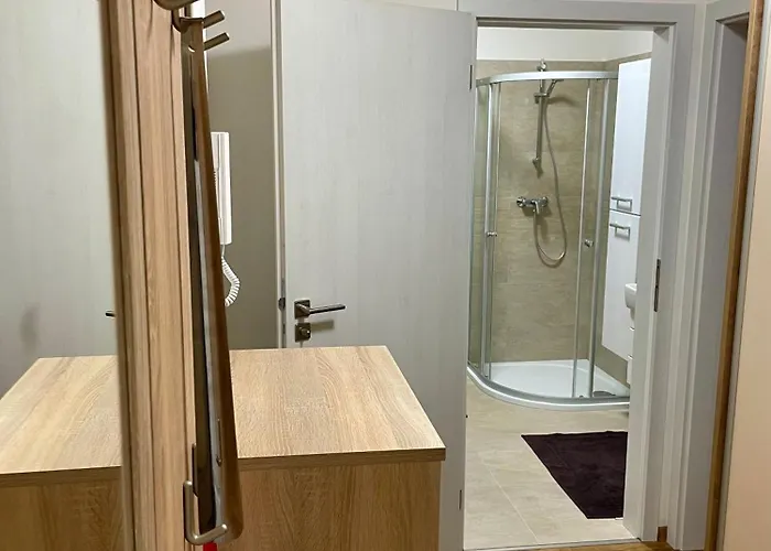 Astra Apartment *